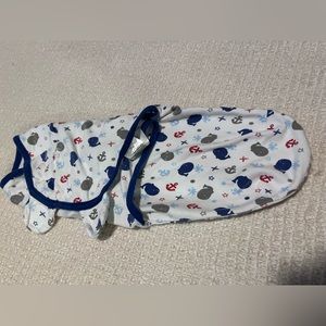 Swaddle Me swaddles small/medium